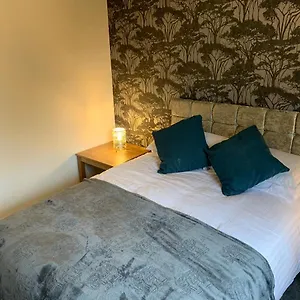 Number 86 Guest house York